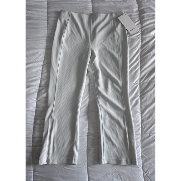 New Lululemon Ribbed Softstreme Zip-Leg High Rise Cropped Pant 25" Sz 10 Cream - Picture 1 of 12